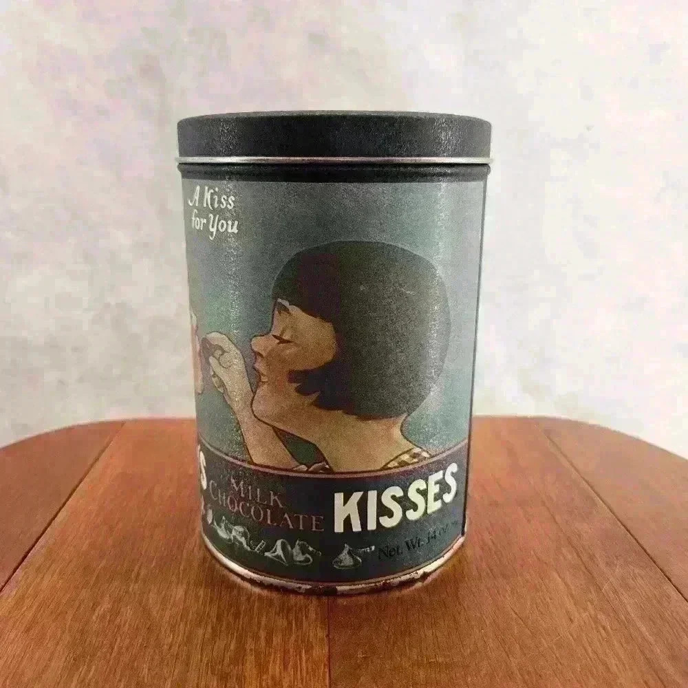 Vintage‎ 1980 COLLECTOR'S TIN "A KISS for YOU" HERSHEY'S MILK CHOCOLATE KISSES